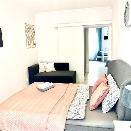 Apartamenty Sienkiewicza De Lux เคียลเซ ภายนอก รูปภาพ
