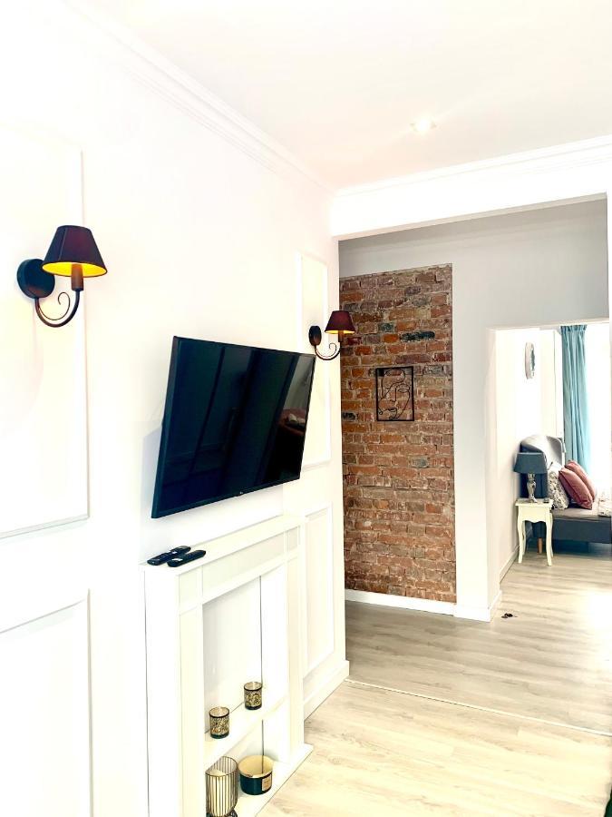 Apartamenty Sienkiewicza De Lux เคียลเซ ภายนอก รูปภาพ