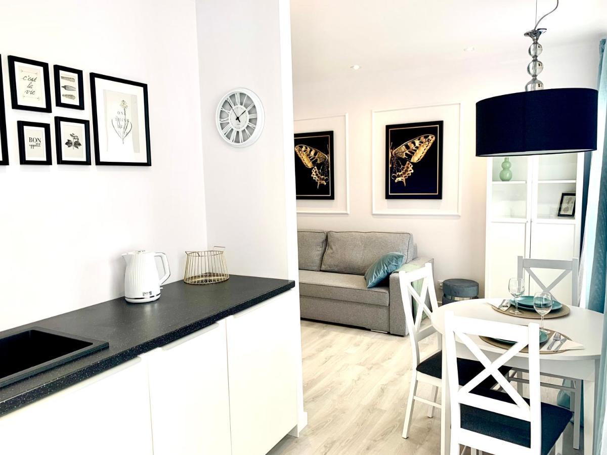 Apartamenty Sienkiewicza De Lux เคียลเซ ภายนอก รูปภาพ